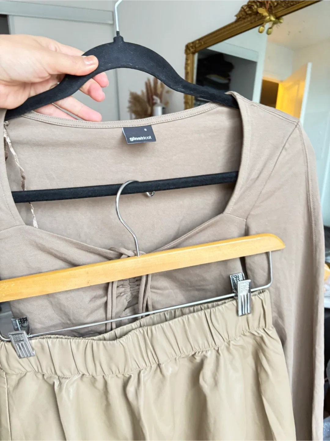 Gina Tricot Top & Skirt - Size S image indicator(4)