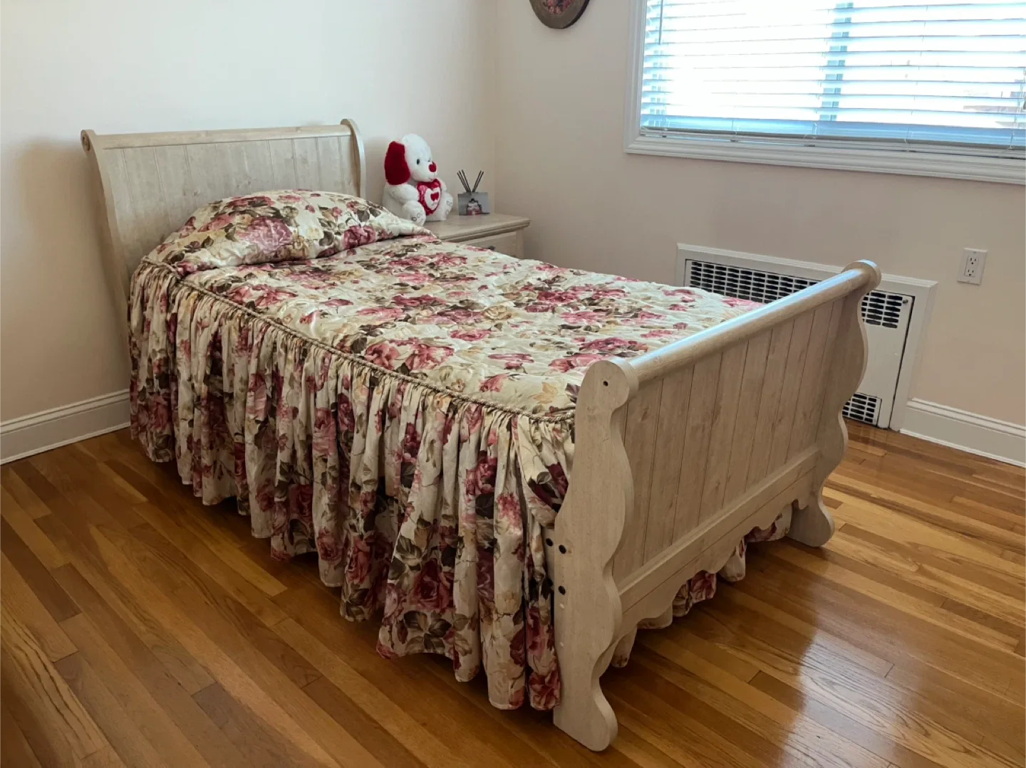 Floral Bedding & Wood Bed Frame