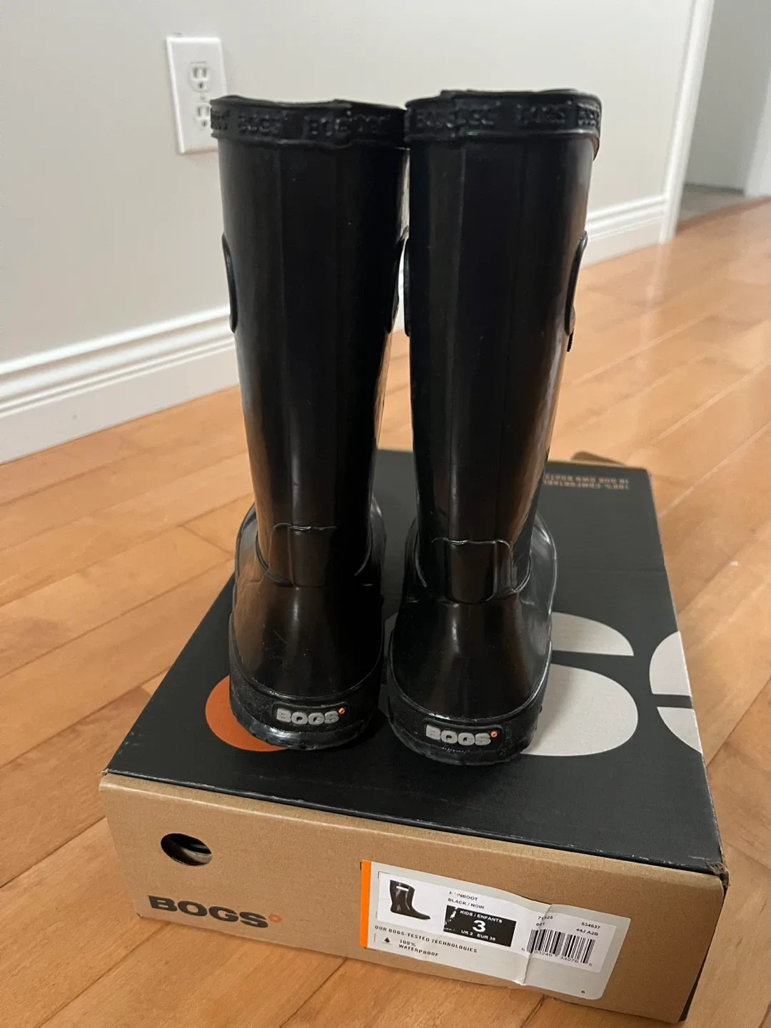 Bogs Black Rain Boots - Size 3 Kids image indicator(3)