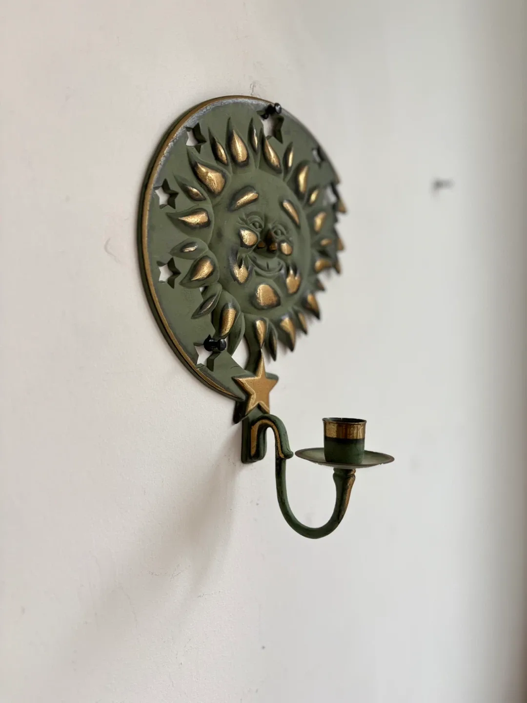 PartyLite Vintage Sun Candle Sconce image indicator(2)