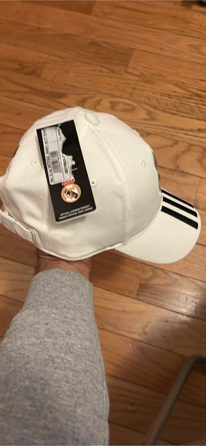 New Adidas Real Madrid White Cap image indicator(4)