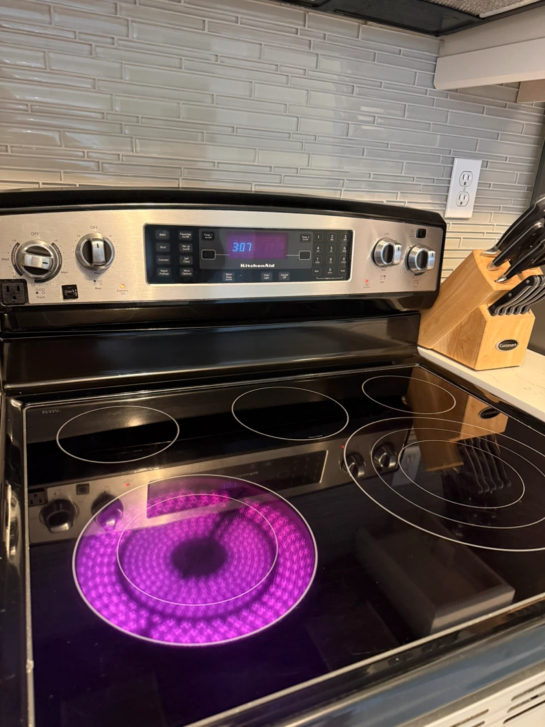 KitchenAid 30” Stainless Steel Electric Range - photo 2