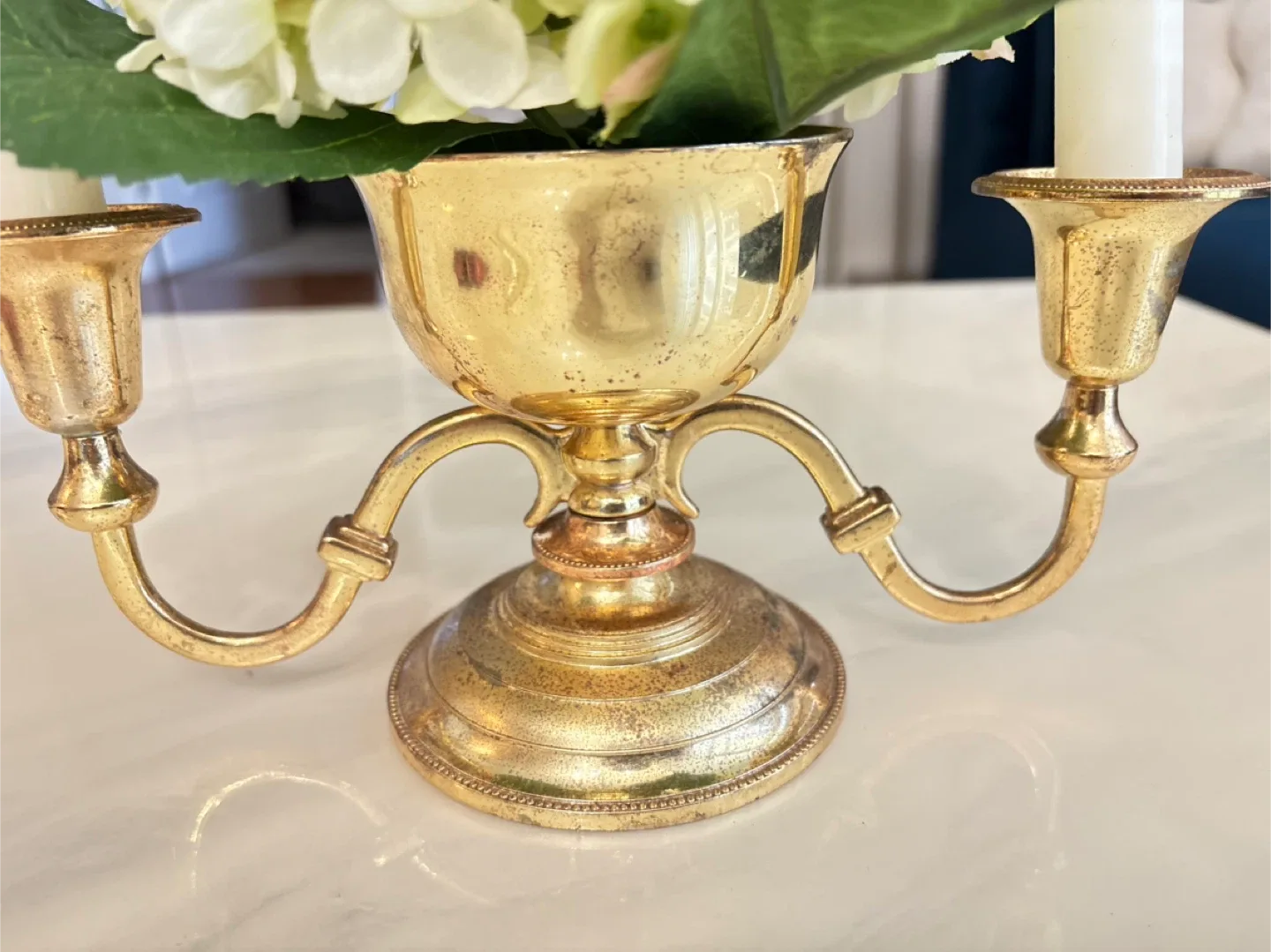 Gold Coloured Candlestick Holder image indicator(4)