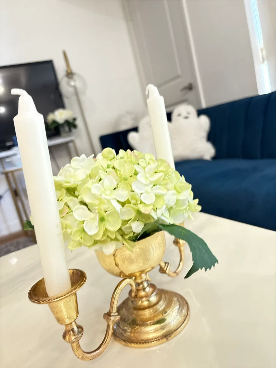 Gold Coloured Candlestick Holder image indicator(6)