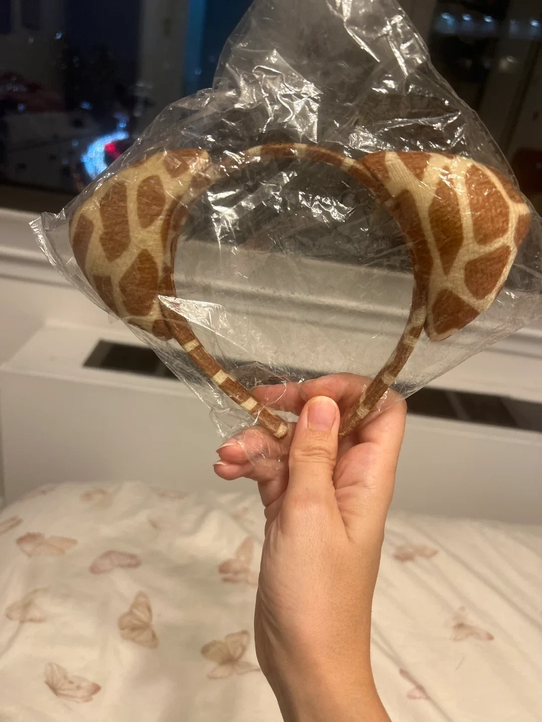 Giraffe Print Headband - New in Package!