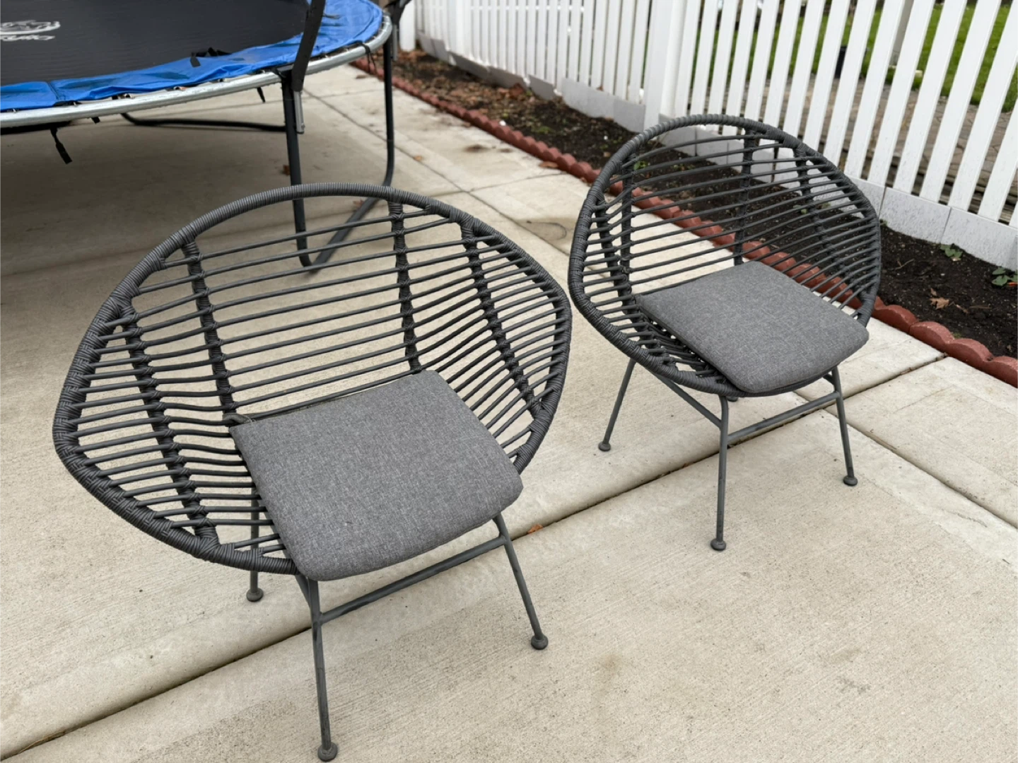 Set of 2 Gray Woven Outdoor Chairs - photo 4