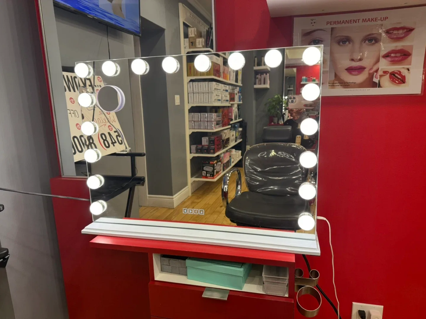 Hollywood Style Vanity Mirror with Lights + Makeup Chair image indicator(2)
