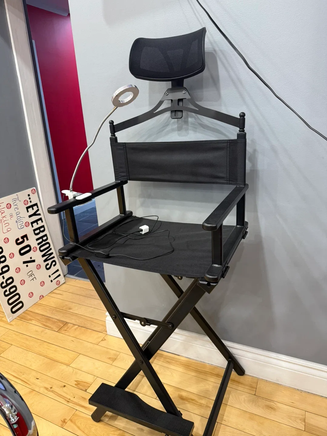 Hollywood Style Vanity Mirror with Lights + Makeup Chair image indicator(6)