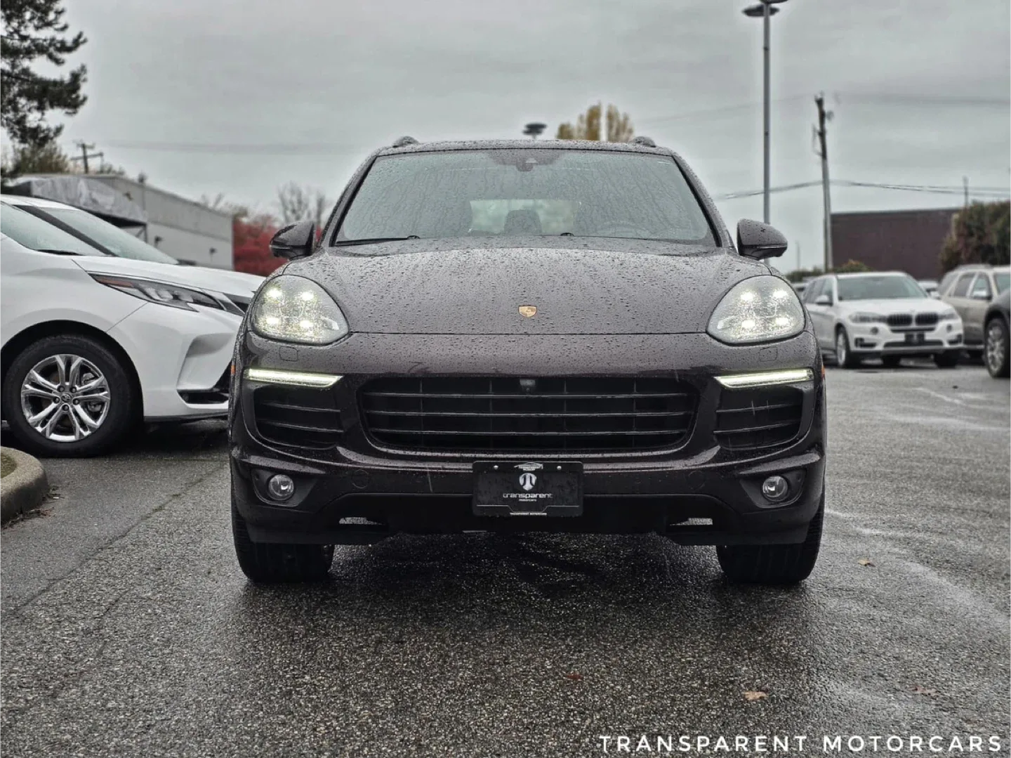 2017 Porsche Cayenne image indicator(2)