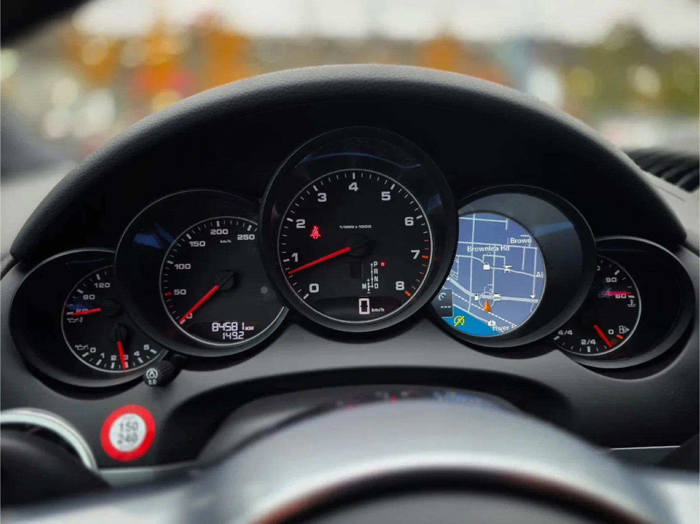 2017 Porsche Cayenne image indicator(9)