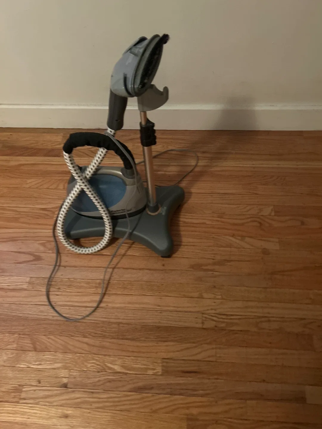 Steamfast SF-407 Fabric Steamer