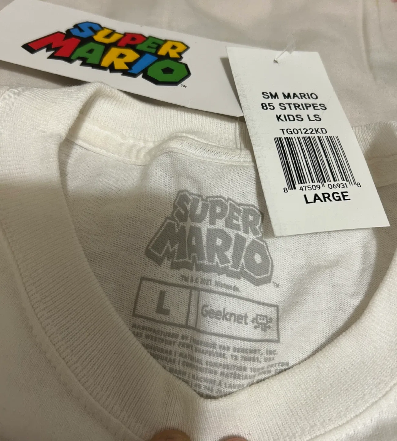 Super Mario 85 Stripes Kids LS T-Shirt - Large image indicator(3)