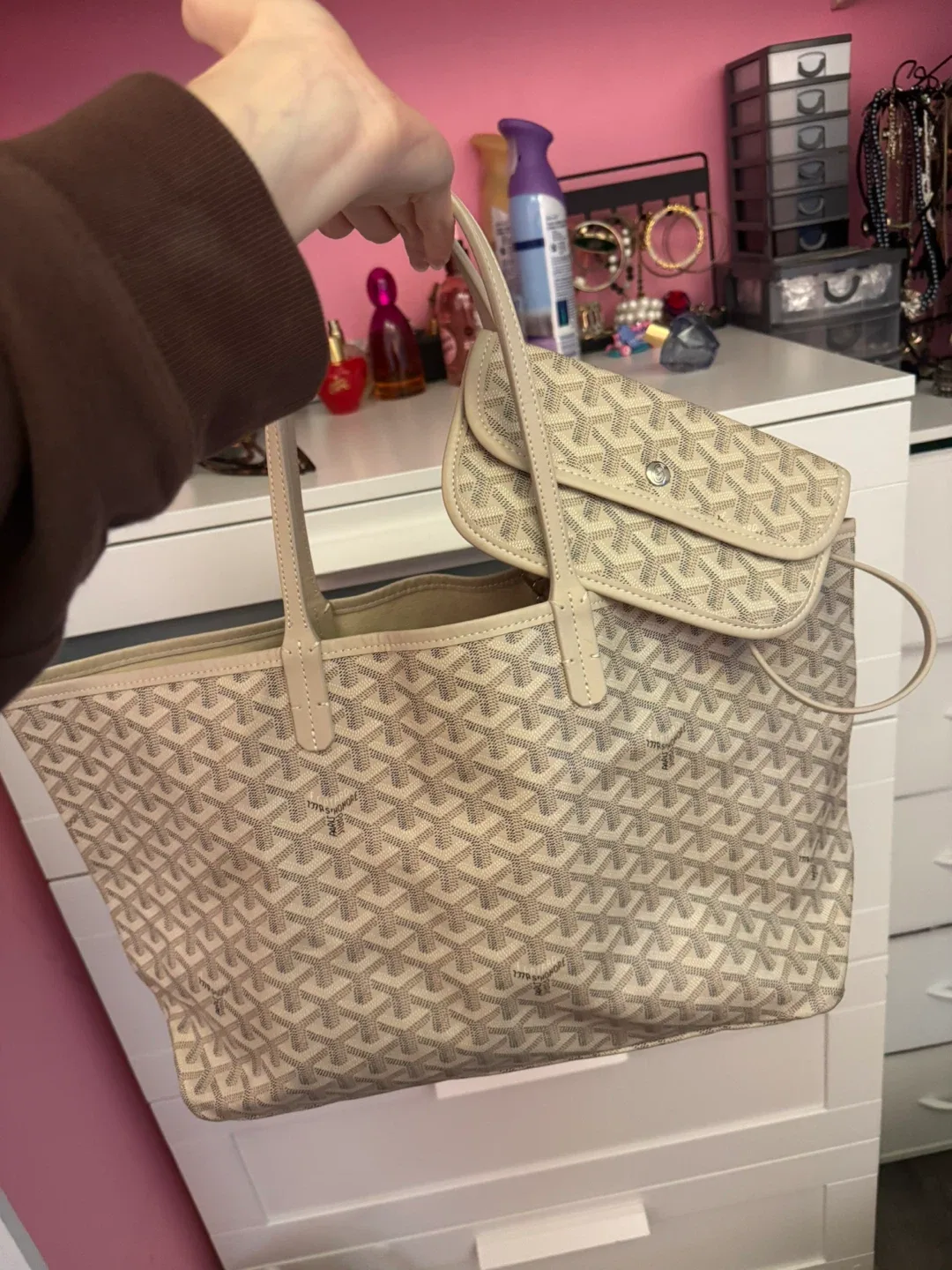 Goyard Beige Tote Bag with Pouch