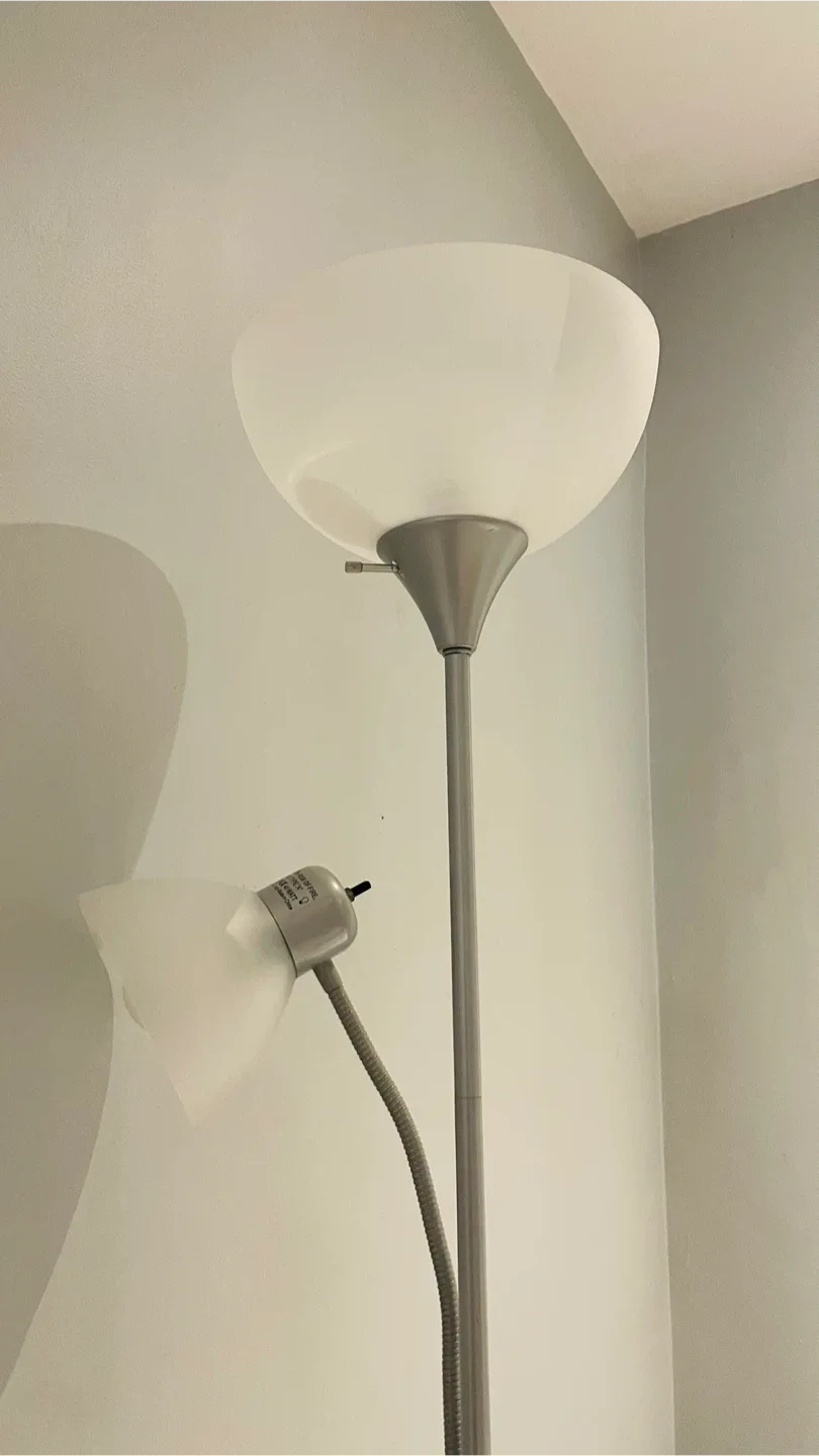 Floor Lamp with Flexible Arm