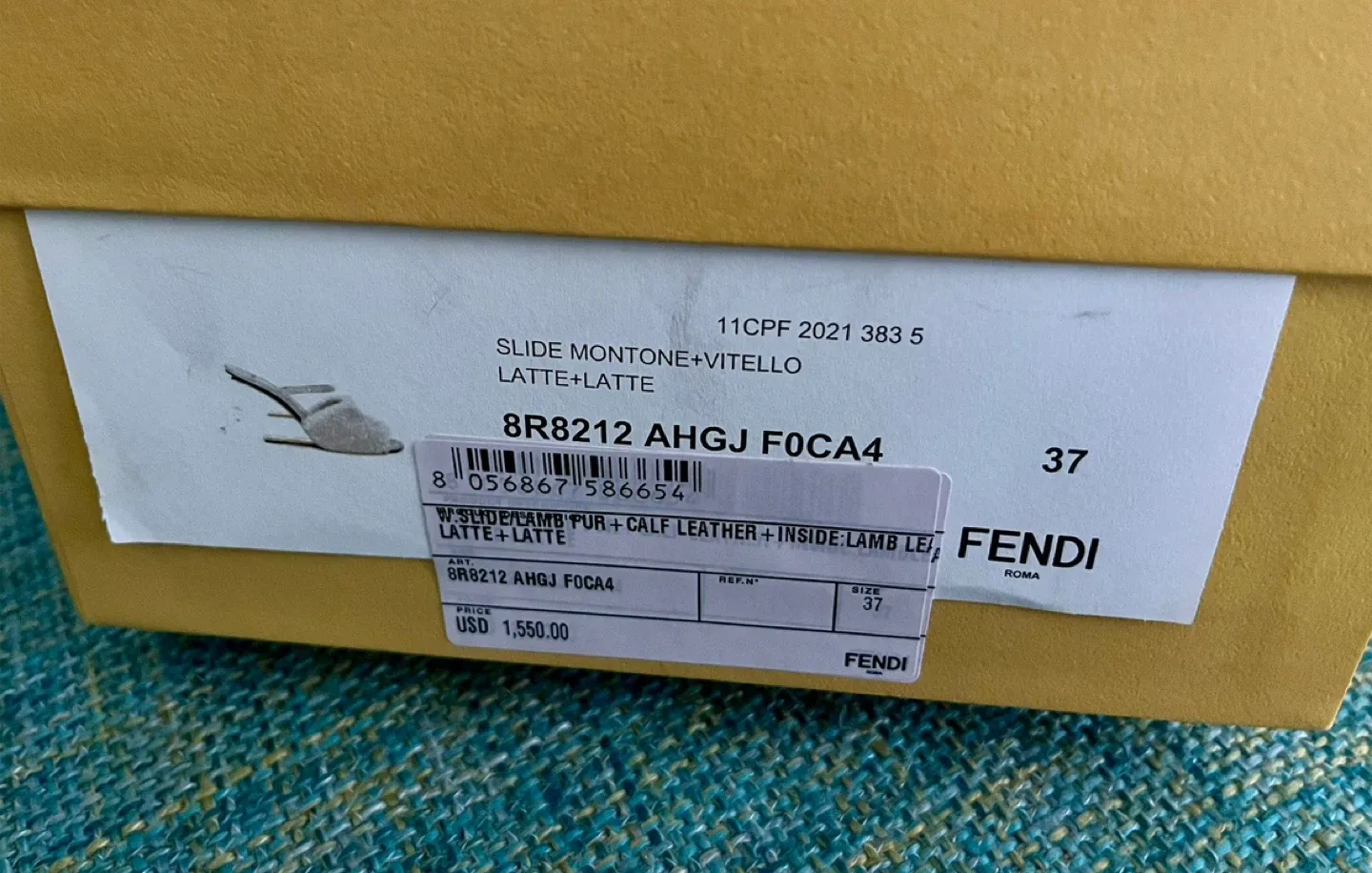 Authentic Fendi Shearling Slides Size 37 image indicator(4)