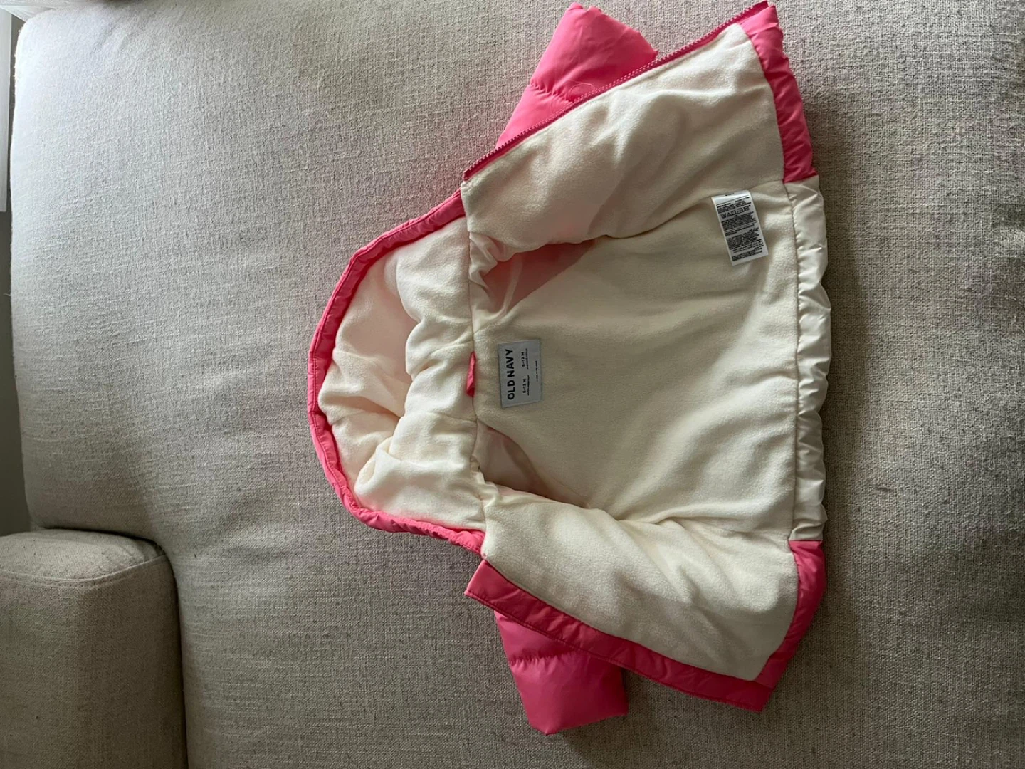 Old Navy Pink Puffer Jacket - Size 6-12M - photo 4