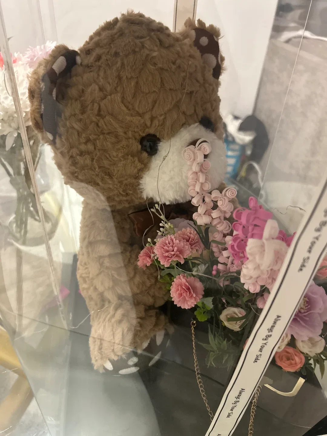 Teddy Bear with Flower Bouquet image indicator(3)