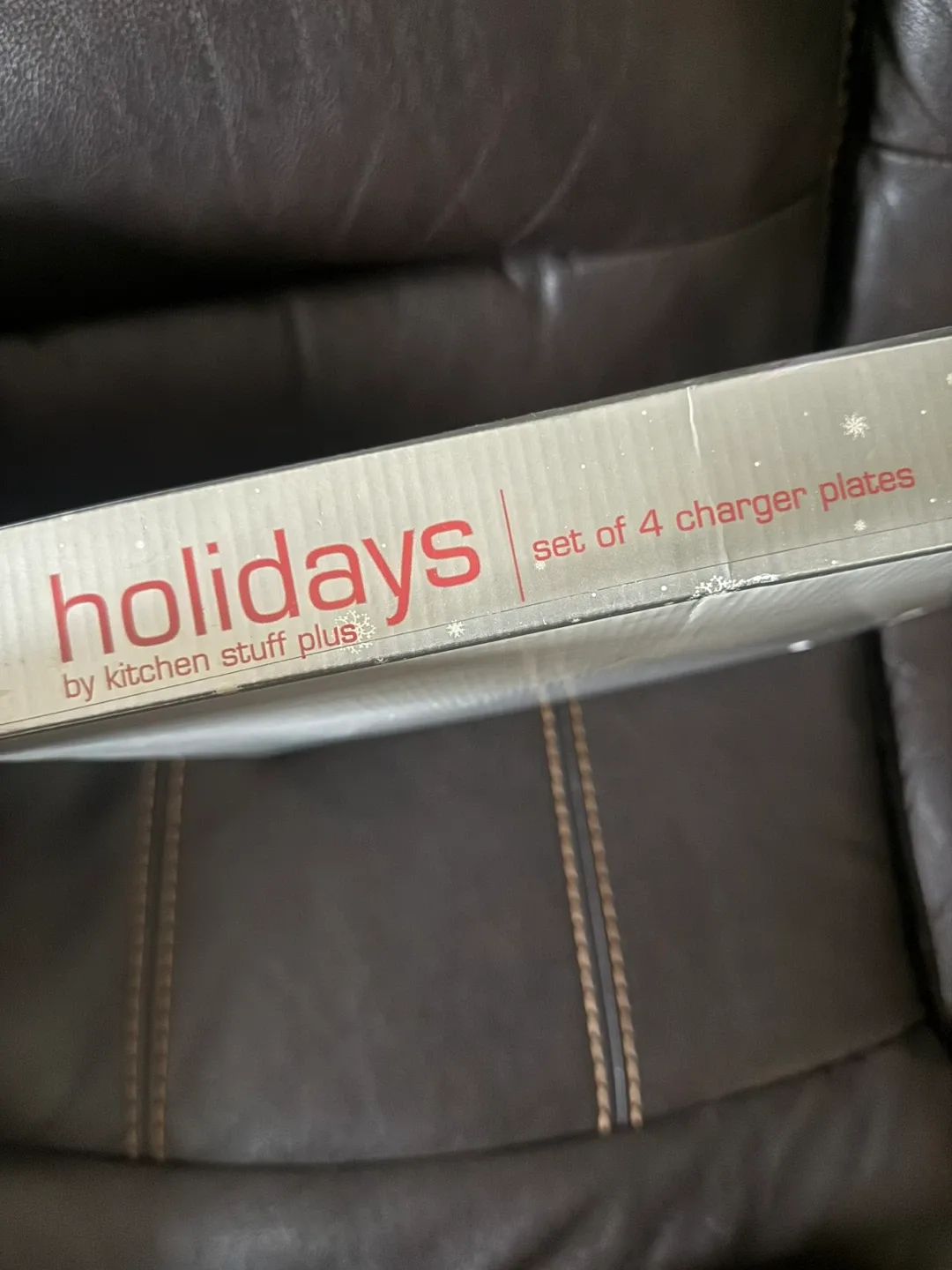 Holidays by Kitchen Stuff Plus Charger Plates (Set of 4) image indicator(2)