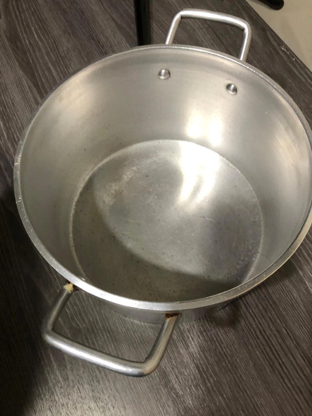 Silver Stock thick layer pot with lid