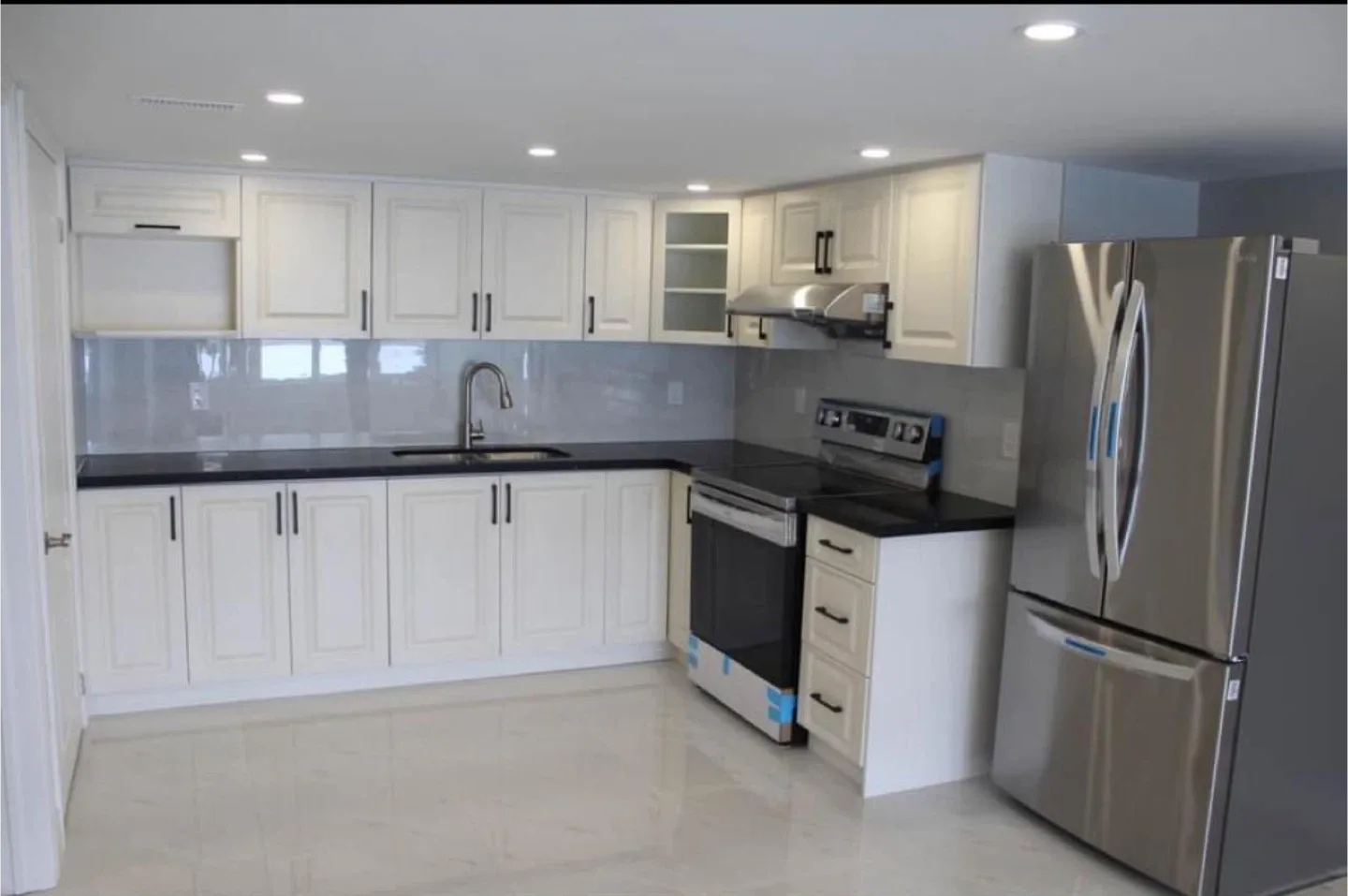 Renting walkout basement available from 1st January