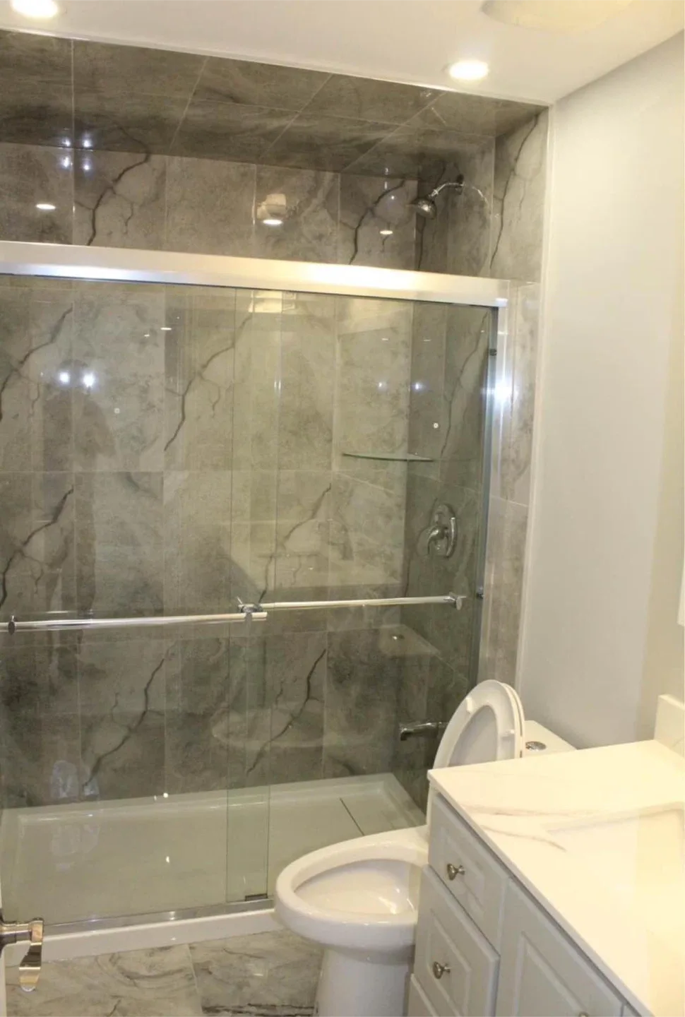 Renting walkout basement available from 1st January image indicator(8)