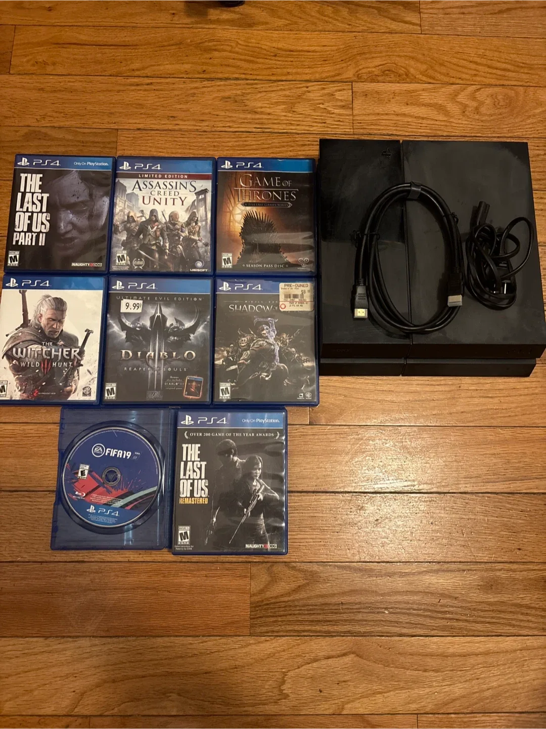 PlayStation 4 with Games image indicator(2)