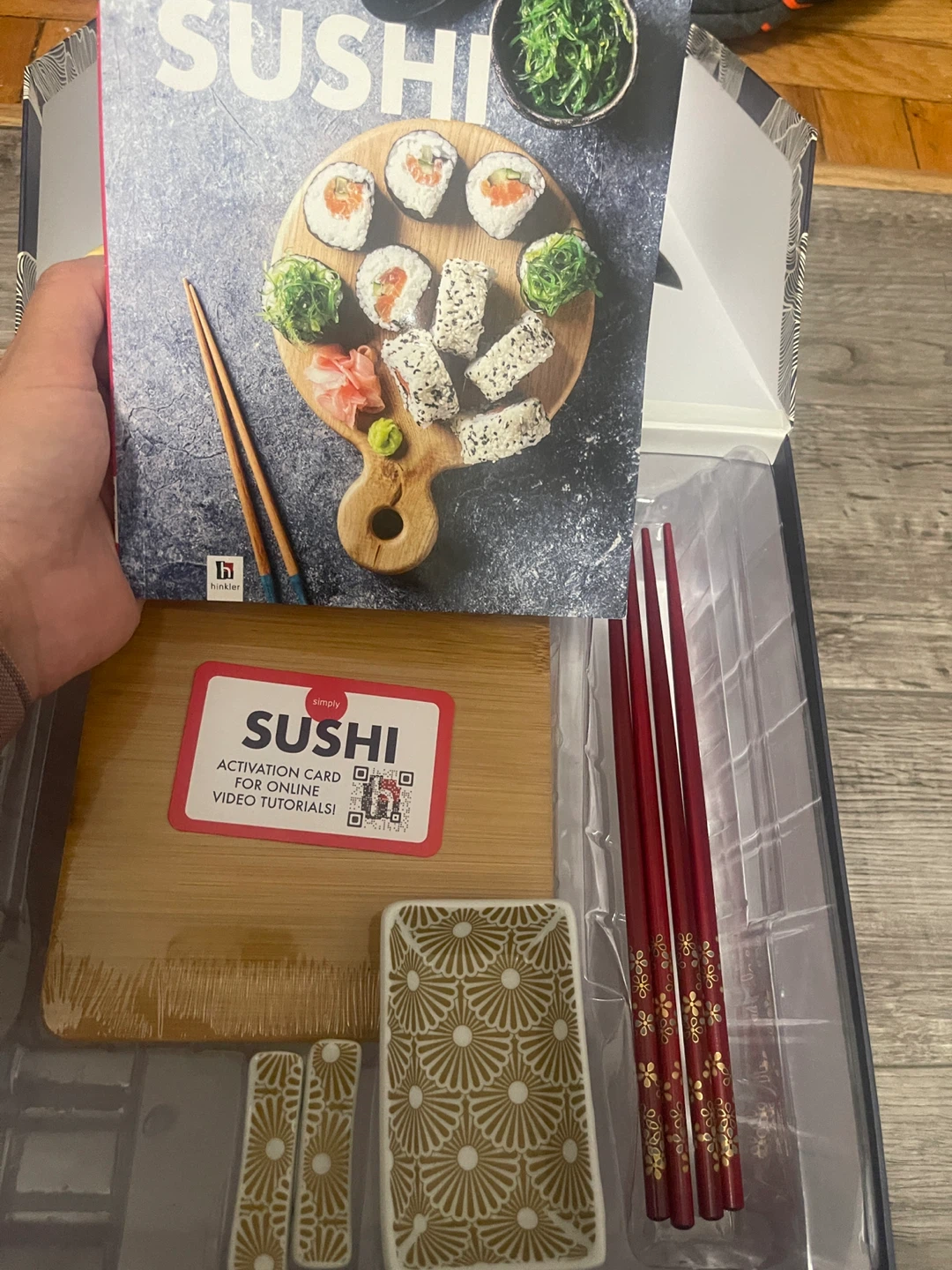 Complete Sushi Book & Serving Kit - New! - photo 2