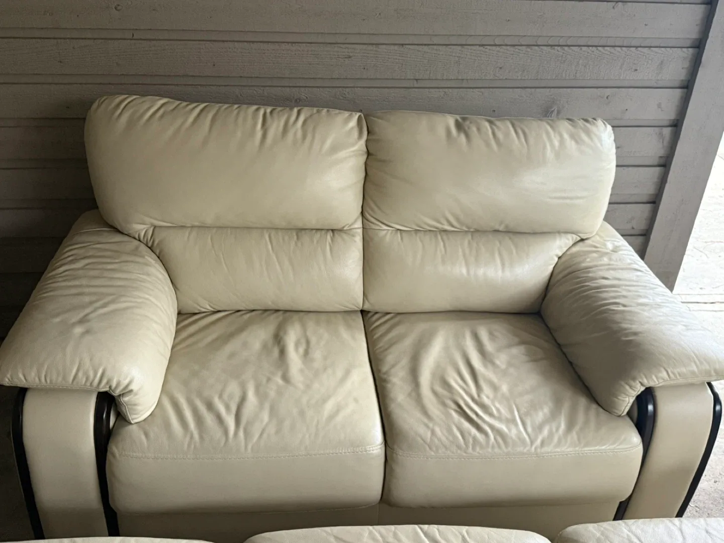 Cream Leather Sofa Set