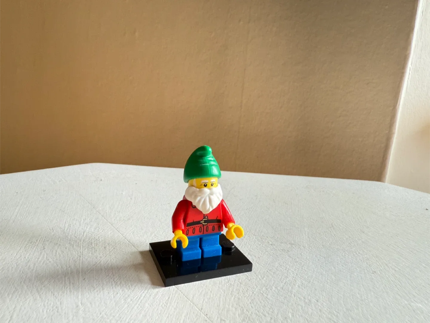 Lego Gnome Figurine image indicator(2)