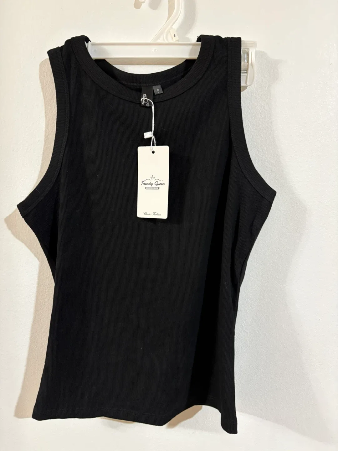 Trendy Queen Black Tank Top - Size S - New image indicator(3)