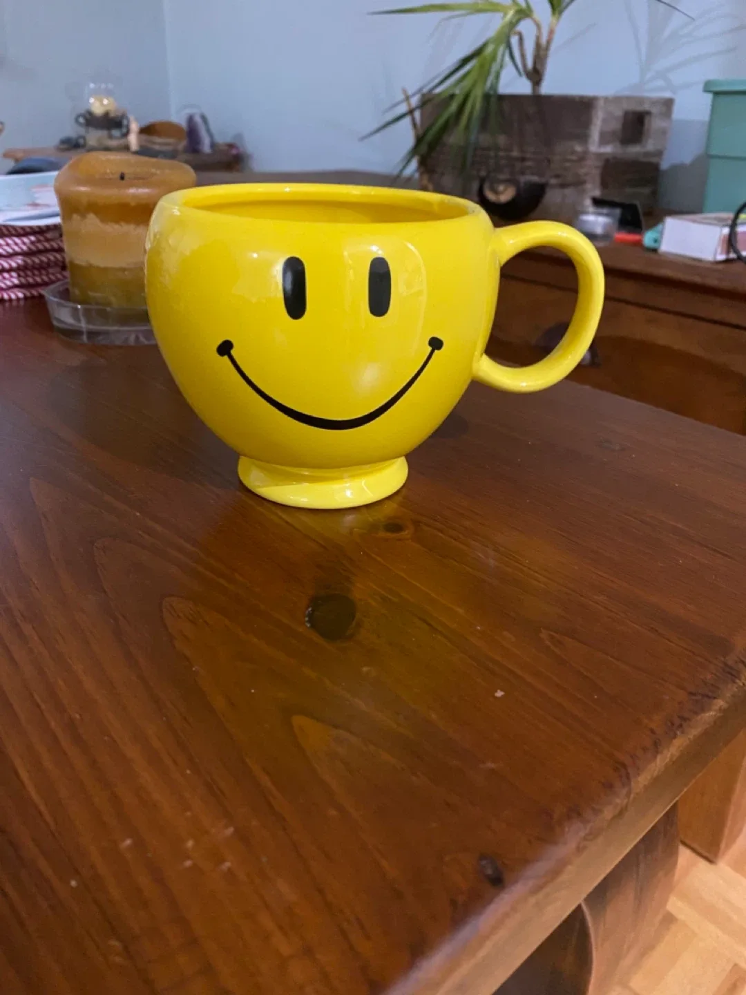 Yellow Happy Face Mug