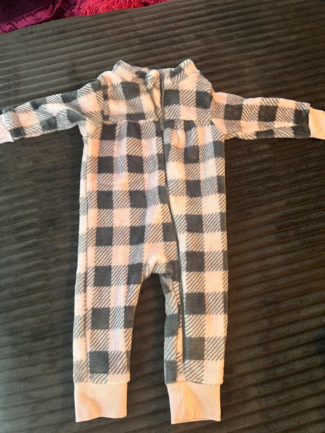 Gerber Baby fleece Sleepers - Age - 6-9month