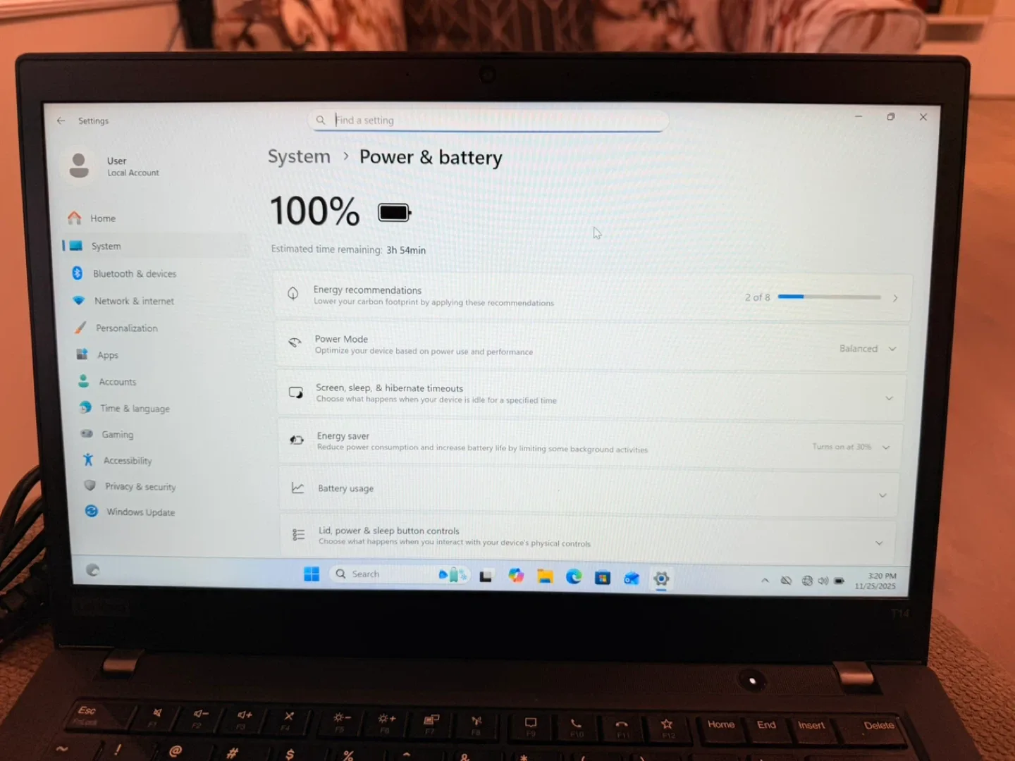 Lenovo ThinkPad T14 Gen 2 Laptop image indicator(7)