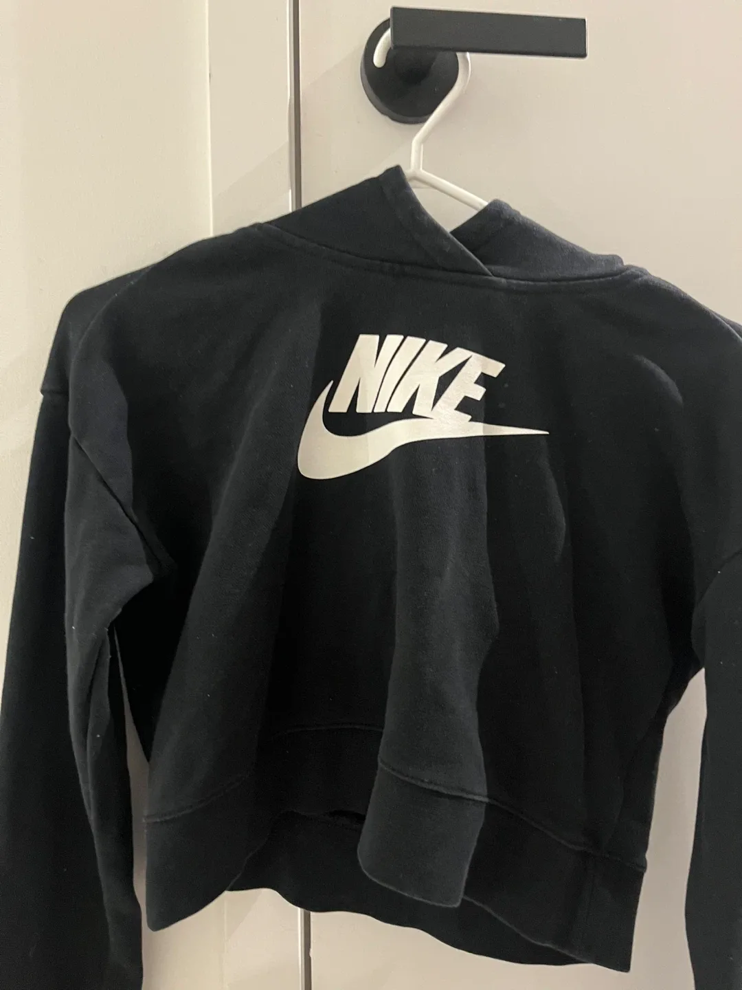 Nike Black Cropped Hoodie - Size XL