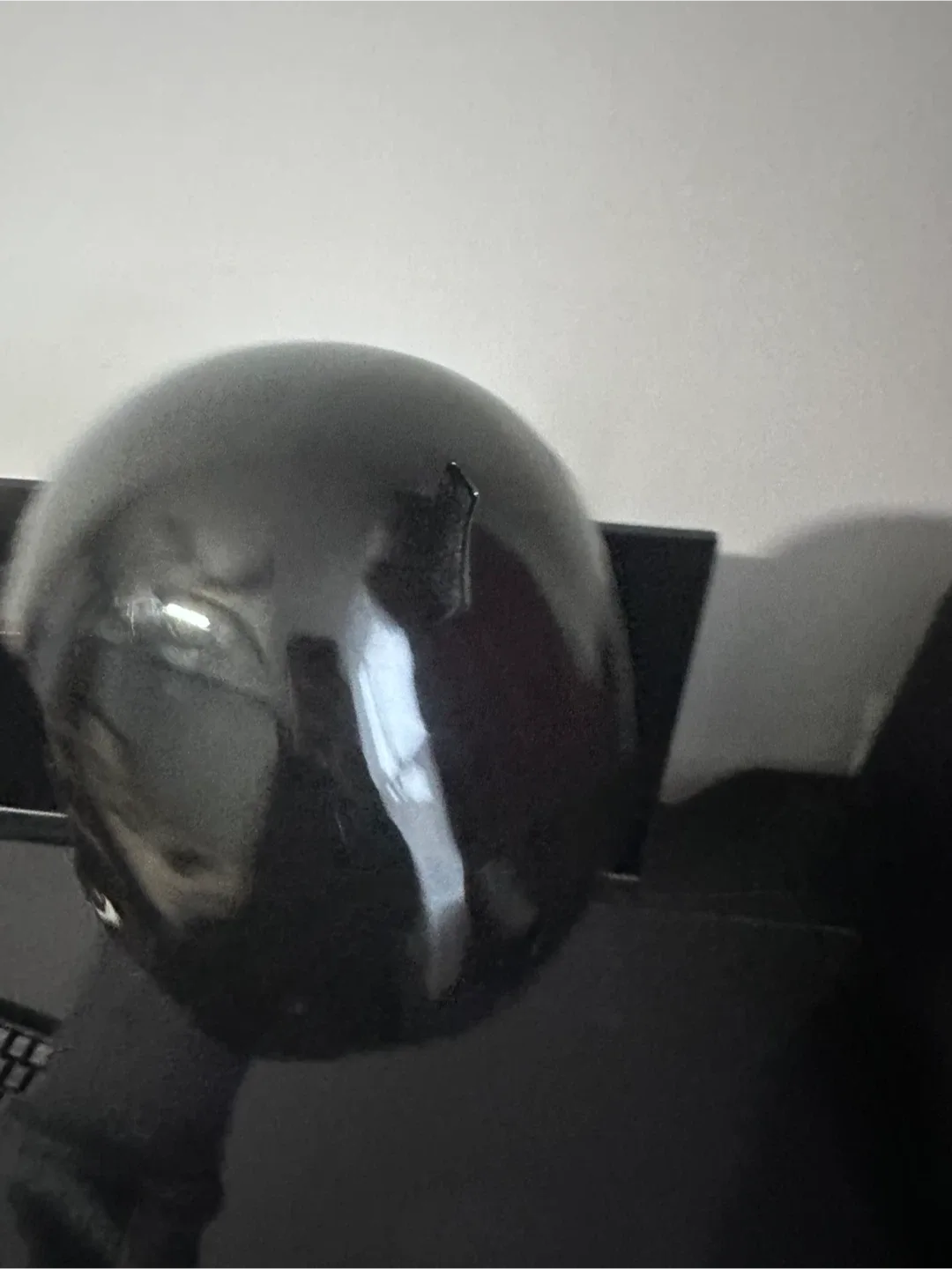 Snowbiarding helmet image indicator(2)