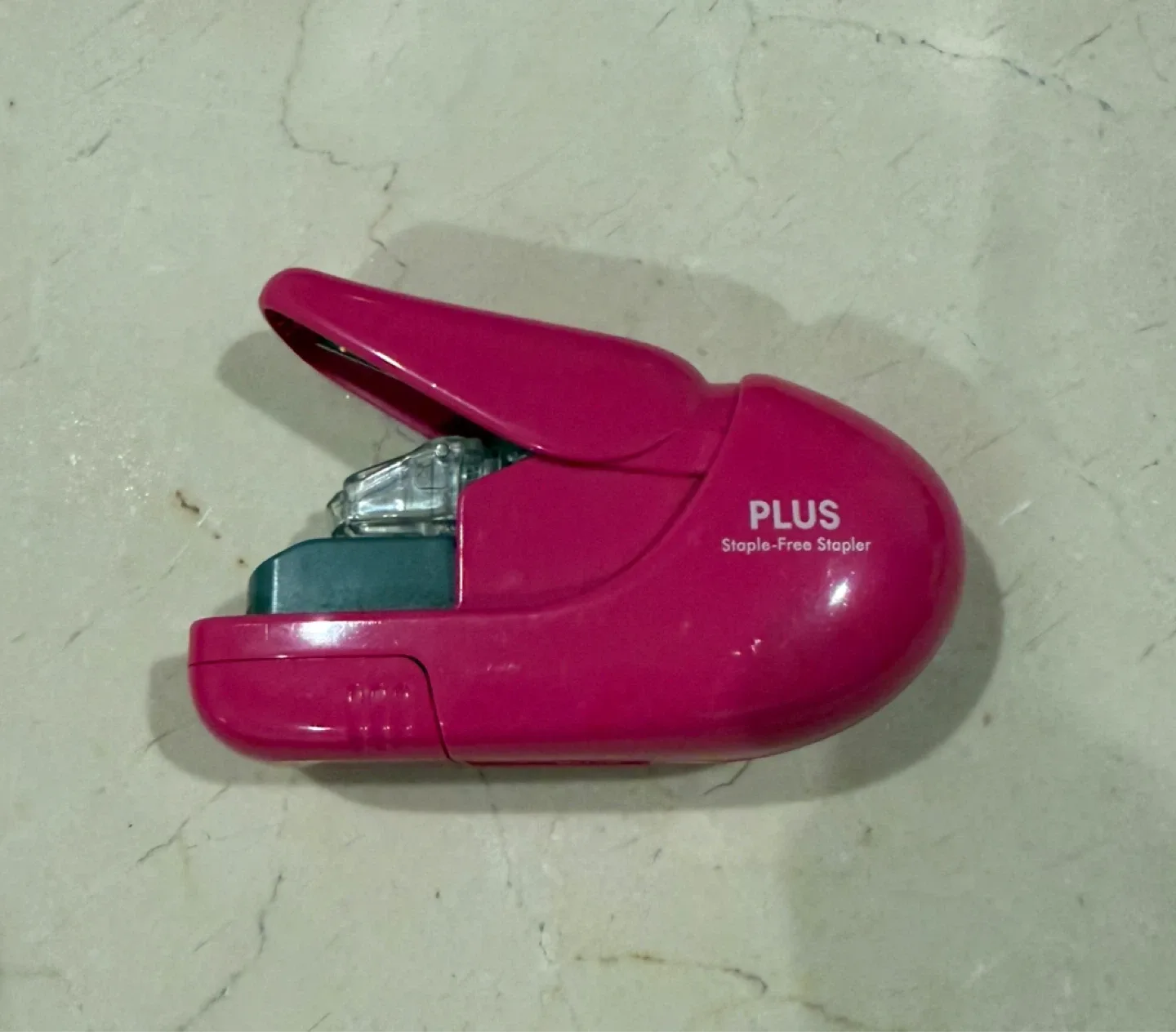 PLUS Staple-Free Stapler - Pink