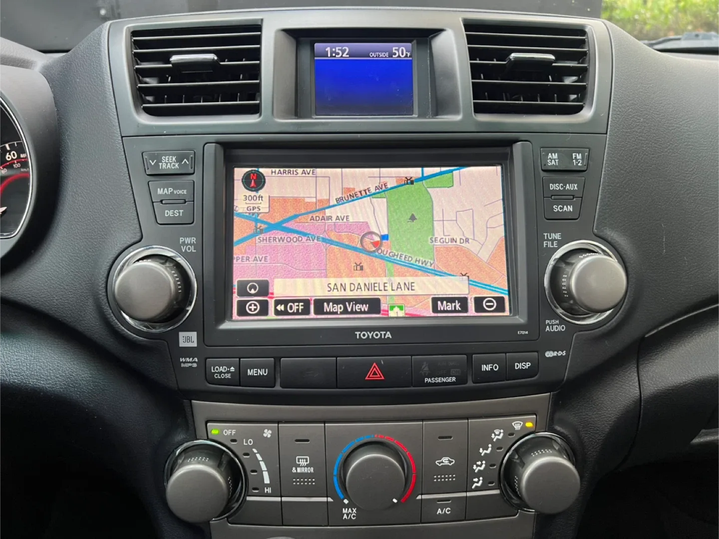 Toyota Highlander SUV - Black image indicator(9)