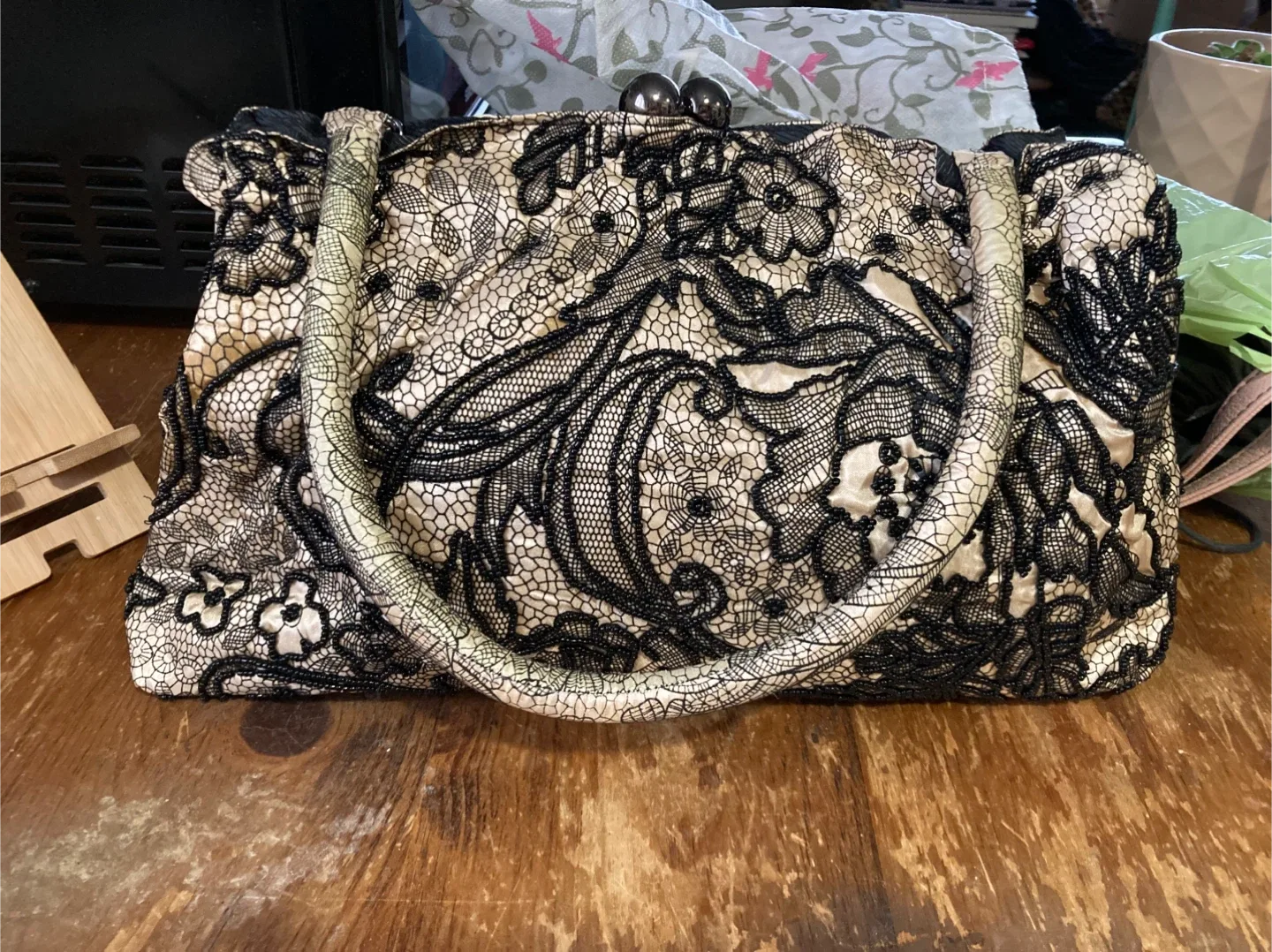 Beaded Floral Handbag
