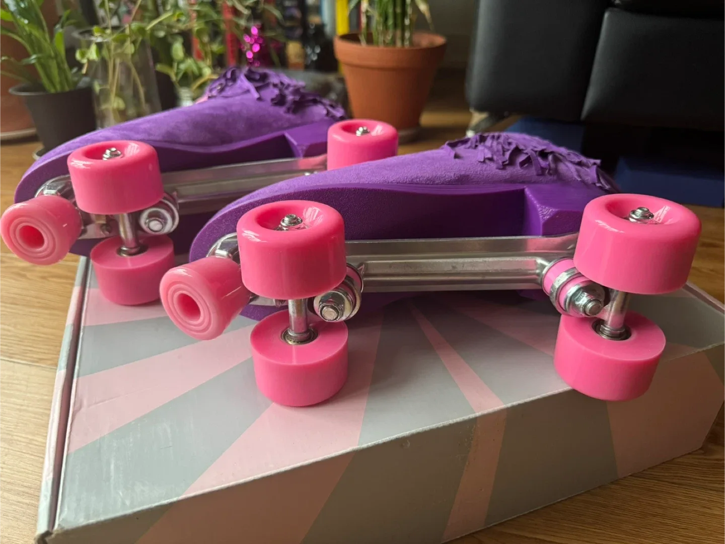 Cosmic Skates Roller Skates - Purple image indicator(3)