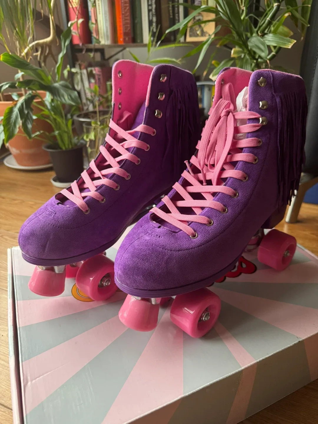 Cosmic Skates Roller Skates - Purple image indicator(2)