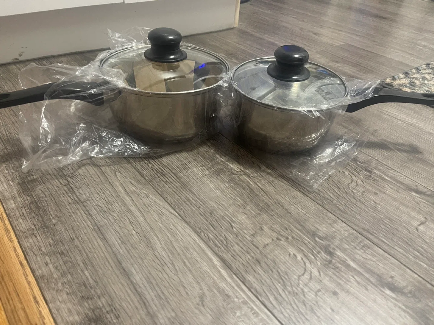 Starfrit Star Asix 2-qt Stainless Steel Saucepan - New