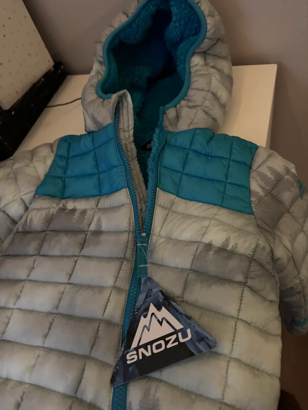 Snozu 24M Snowsuit - brand New with tag image indicator(4)