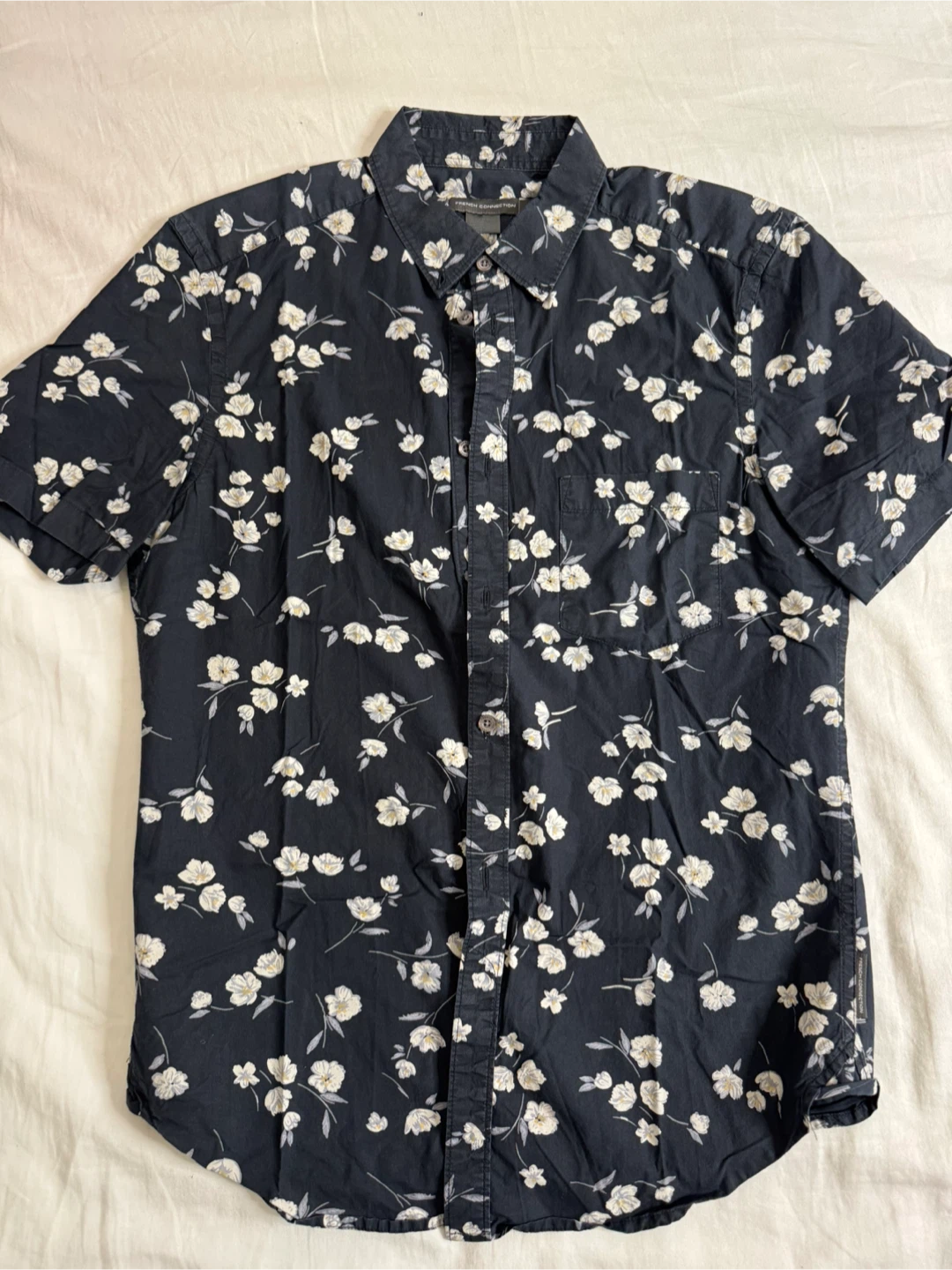 Mens short-sleeve shirt