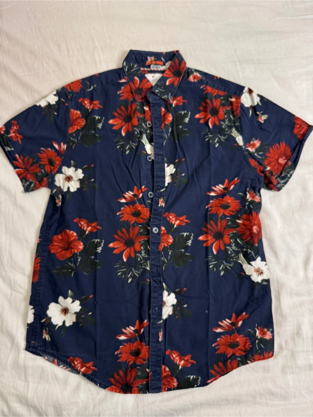 Mens short-sleeve shirt