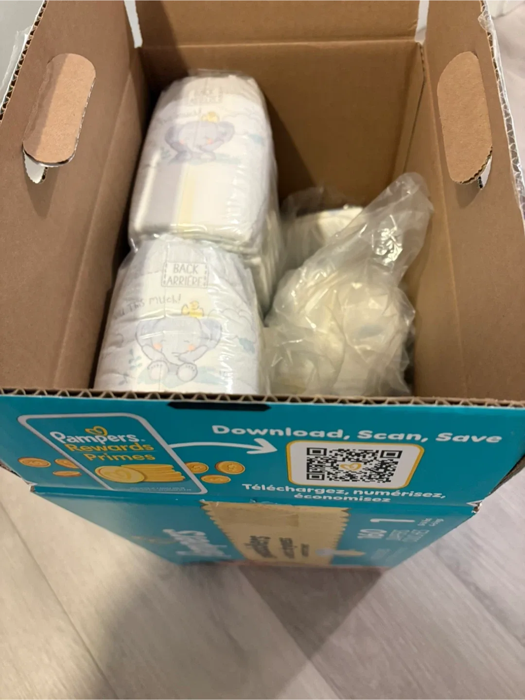 Pampers Swaddlers Size 1 - 95 Diapers image indicator(2)