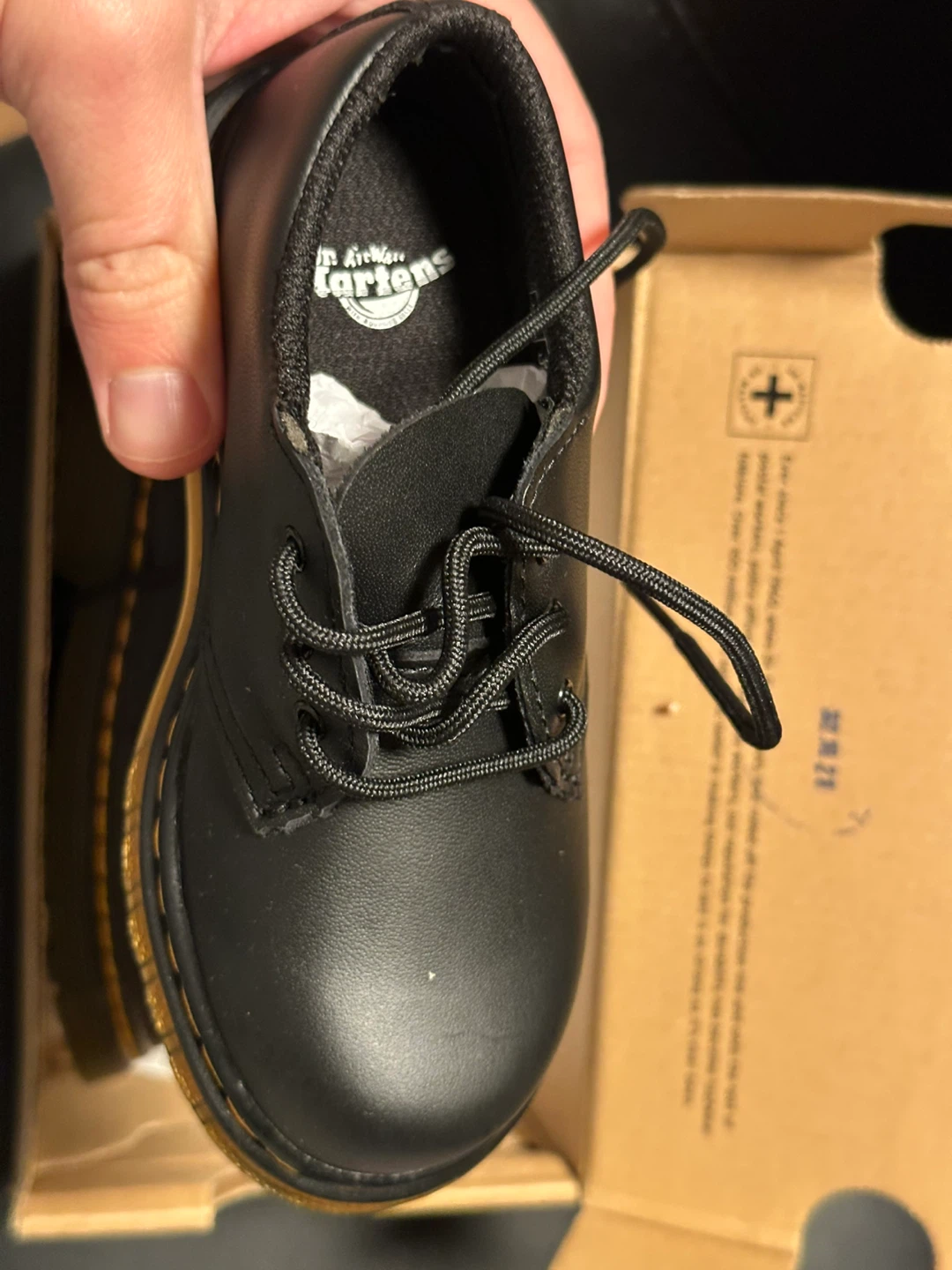 New Dr. Martens Black Leather Shoes - Size 9 kids - photo 3