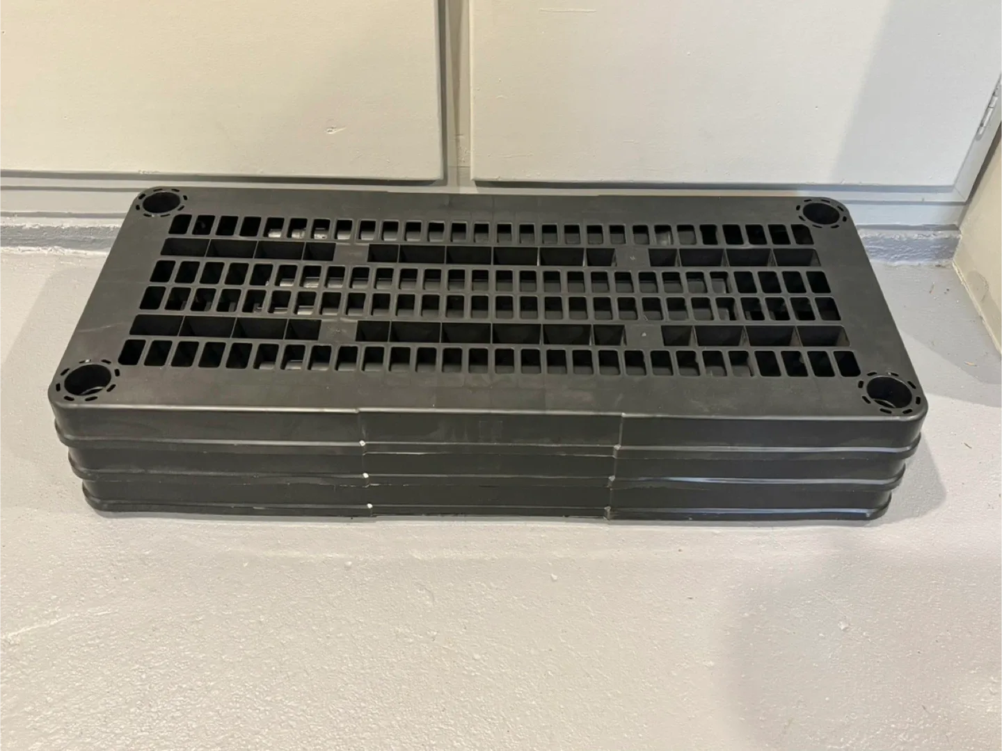 Storage Shelf Black Plastic 3 Tier image indicator(3)