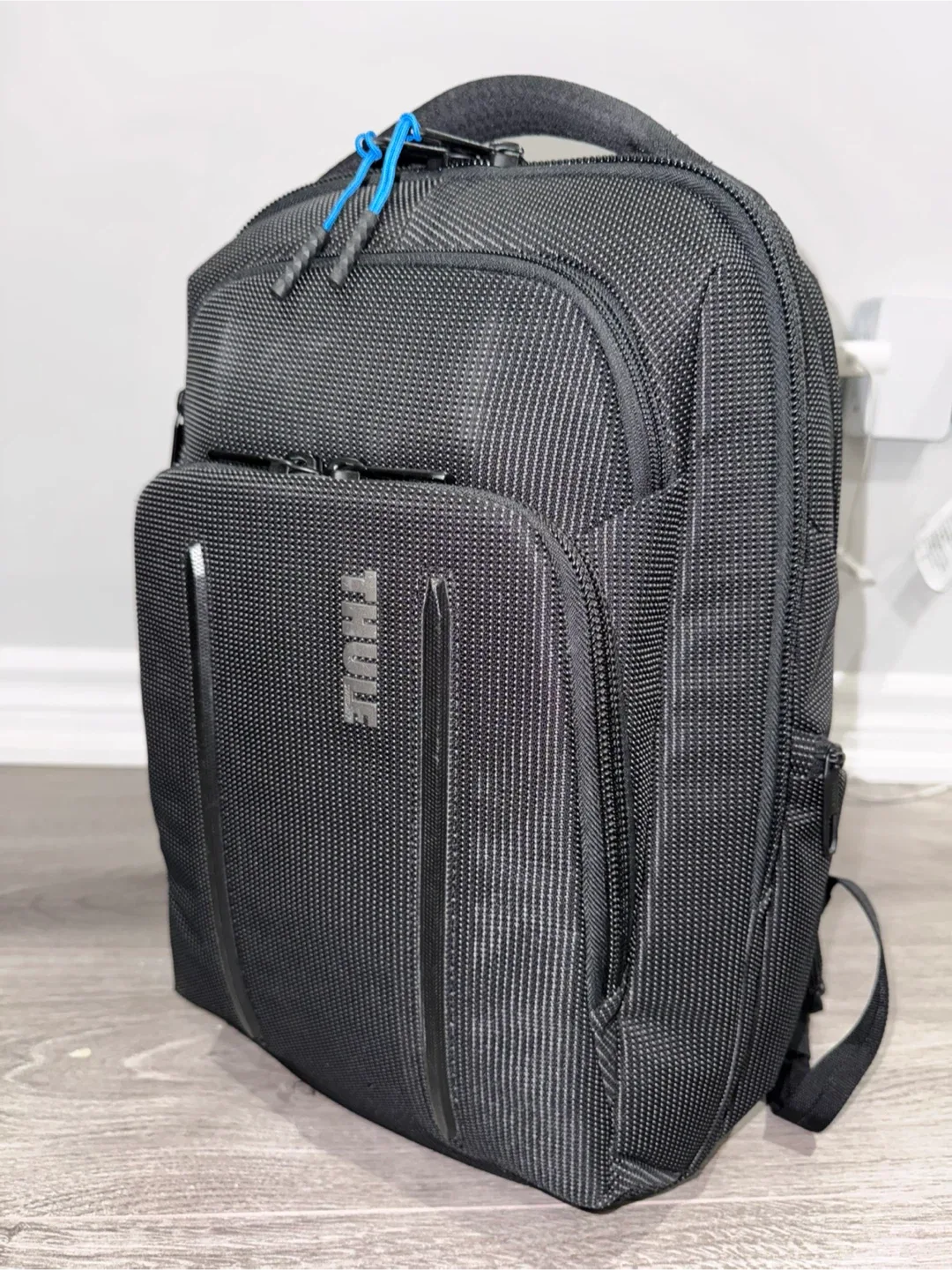 Thule Black Backpack image indicator(3)