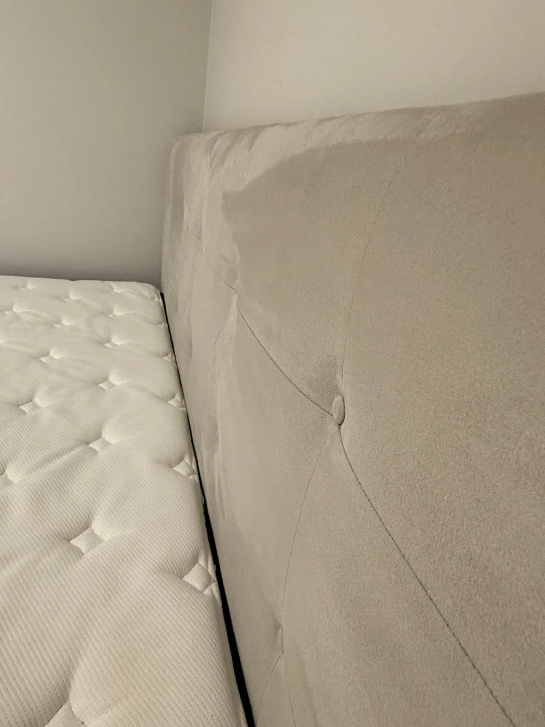 Bed Frame & Mattress King size pick up by tomorrow image indicator(3)