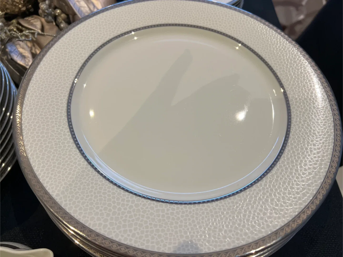 Fine Bone China Dinnerware by Mikasa image indicator(2)